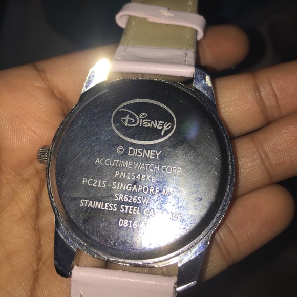 pink Disney watch - Picture 3 of 3